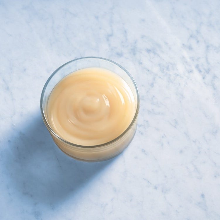 Alternative view of White Chocolate Flavored Sauce Pouch (Case of 6)